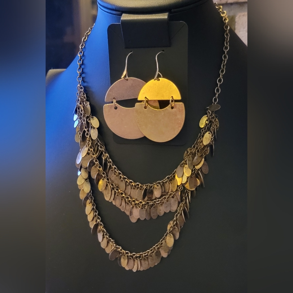 Vibtage Gold and Bronze Tone  Necklace Set With Earrings